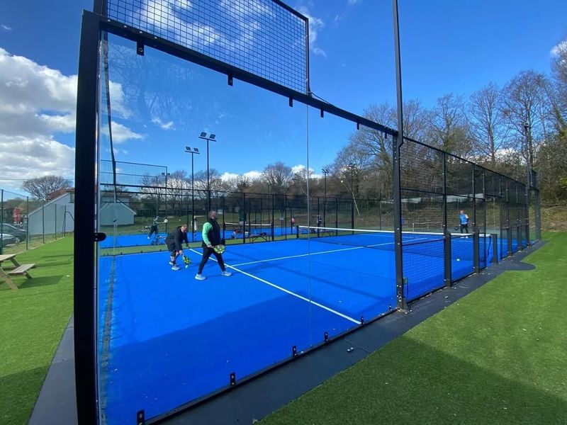 Padel People, Sedlescombe, UK — Portátil