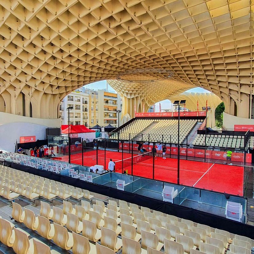 APT pistas de padel fabricante
